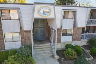 125 Van Zandt Ave, Newport, RI 02840 - Photo 1