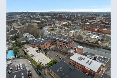 10 Exchange Court #202, Pawtucket, RI 02860 - Photo 1