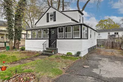 5 Oakside Street, Warwick, RI 02889 - Photo 1