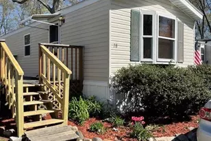 6200 Post Rd, North Kingstown, RI 02852 - Photo 1