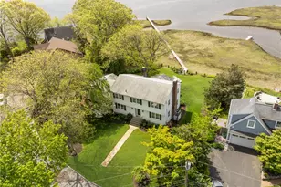 45 Meadowbrook Dr, Barrington, RI 02806 - Photo 1