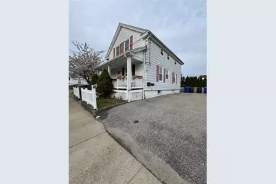 78 Memorial Drive, Pawtucket, RI 02860 - Photo 1