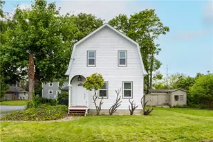 222 2nd St, East Providence, RI 02865 - Photo 1