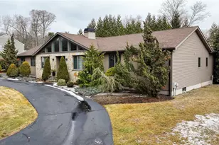 226 Angell Rd, Lincoln, RI 02865 - Photo 1