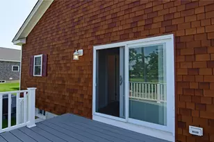 526 S Shore Village Blvd, South Kingstown, RI 02879 - Photo 1