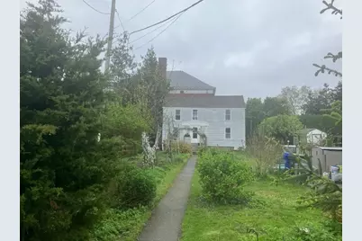 40 Congregational Street, Bristol, RI 02809 - Photo 1