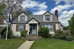 101 Omaha Blvd, Warwick, RI 02889 - Photo 1