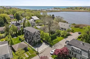 9 Casey Ct, Newport, RI 02840 - Photo 1