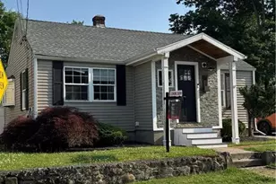 81 Waumsett Ave, Cumberland, RI 02864 - Photo 1