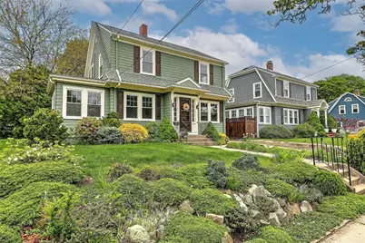 77 Glen Avenue, Cranston, RI 02905 - Photo 1