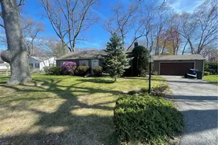 80 Frontier Rd, Warwick, RI 02889 - Photo 1