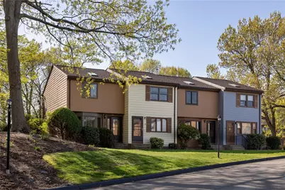 275 Grotto Avenue #15, Pawtucket, RI 02860 - Photo 1