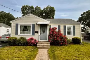 100 Benedict St, Pawtucket, RI 02861 - Photo 1