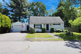 28 Westbrook Rd, Cranston, RI 02920 - Photo 1