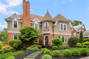 34 Dryden Ave, Pawtucket, RI 02860 - Photo 1