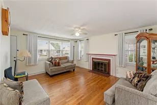 45 Cedarcrest Dr, Pawtucket, RI 02861 - Photo 1