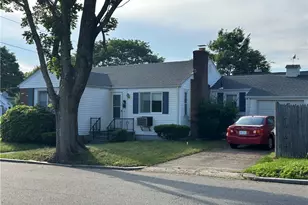 33 Moorland Ave, Providence, RI 02908 - Photo 1