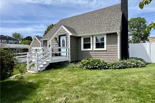 25 Oriole Ave, Cranston, RI 02920 - Photo 1