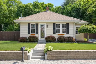 30 Lincoln Street, Smithfield, RI 02917 - Photo 1