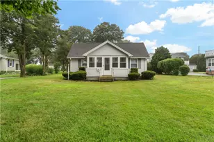 86 Winnapaug Rd, Westerly, RI 02891 - Photo 1