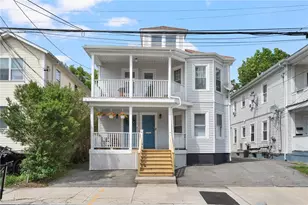 21 Waverly St, Providence, RI 02907 - Photo 1