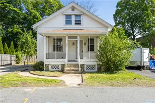 103 Henrietta St, Providence, RI 02904 - Photo 1