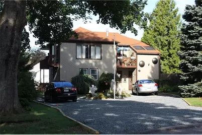 85 Homewood Avenue #2nd Flr, North Providence, RI 02911 - Photo 1