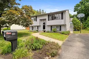 48 Oakridge Ct, Warwick, RI 02886 - Photo 1