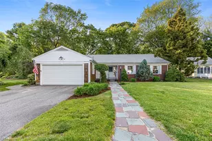 37 Beaumont St, East Providence, RI 02916 - Photo 1