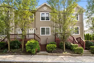 26 Grafton St, Providence, RI 02904 - Photo 1