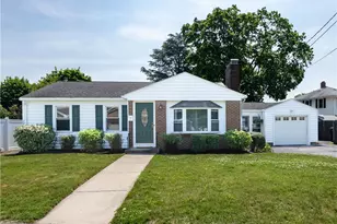 7 Woodbine St, East Providence, RI 02915 - Photo 1