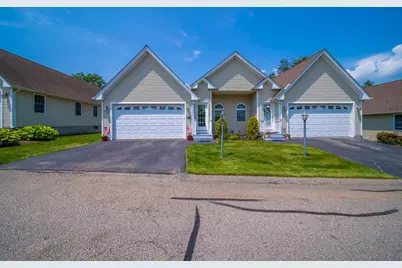 1421 Douglas Avenue #E, North Providence, RI 02904 - Photo 1