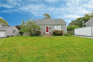 23 Sherman Ln, Middletown, RI 02842 - Photo 1