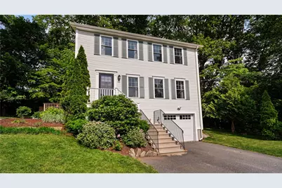 28 Narragansett Road, Cumberland, RI 02864 - Photo 1