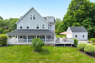 7 Prospect Ave, Narragansett, RI 02882 - Photo 1