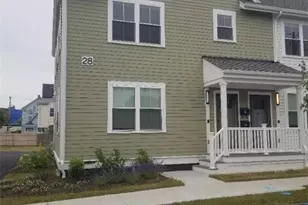 28 Portland St, Providence, RI 02907 - Photo 1