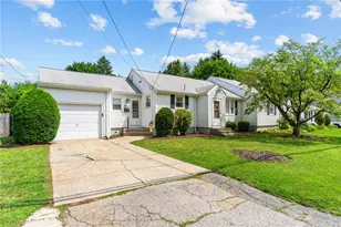 122 Cannon St, Cranston, RI 02920 - Photo 1