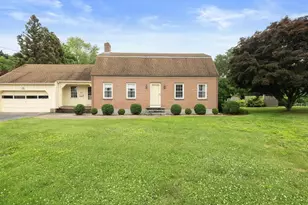 25 Bellevue Ave, Westerly, RI 02891 - Photo 1