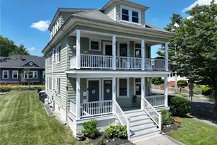 507 Pleasant Valley Pkwy, Providence, RI 02908 - Photo 1