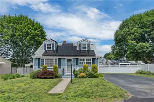 35 Pleasant View Dr, North Providence, RI 02904 - Photo 1