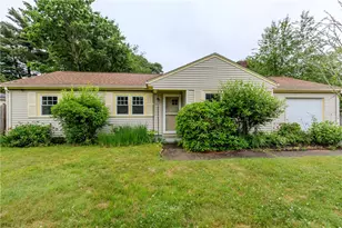 52 Capron Farm Dr, Warwick, RI 02886 - Photo 1