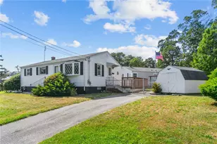 33 Limestone St, Warwick, RI 02889 - Photo 1