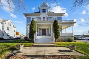 1536 Cranston St, Cranston, RI 02920 - Photo 1