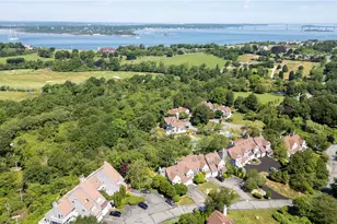 15 Hammersmith Rd, Newport, RI 02840 - Photo 1