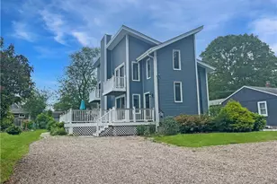 34 Beach Plum Rd, Narragansett, RI 02882 - Photo 1