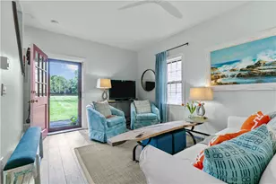 97 Narragansett Ave, Newport, RI 02840 - Photo 1