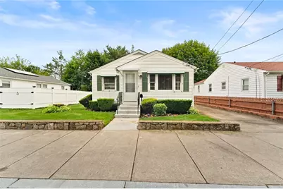 27 Burns Street, Providence, RI 02904 - Photo 1