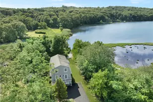 133 Bridgetown Rd, Narragansett, RI 02882 - Photo 1