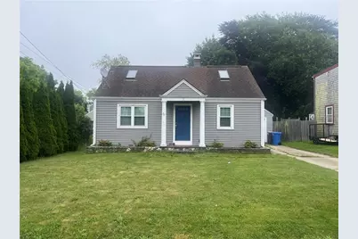 7 King Road, Middletown, RI 02842 - Photo 1