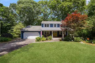 68 Daniel Dr, North Kingstown, RI 02852 - Photo 1